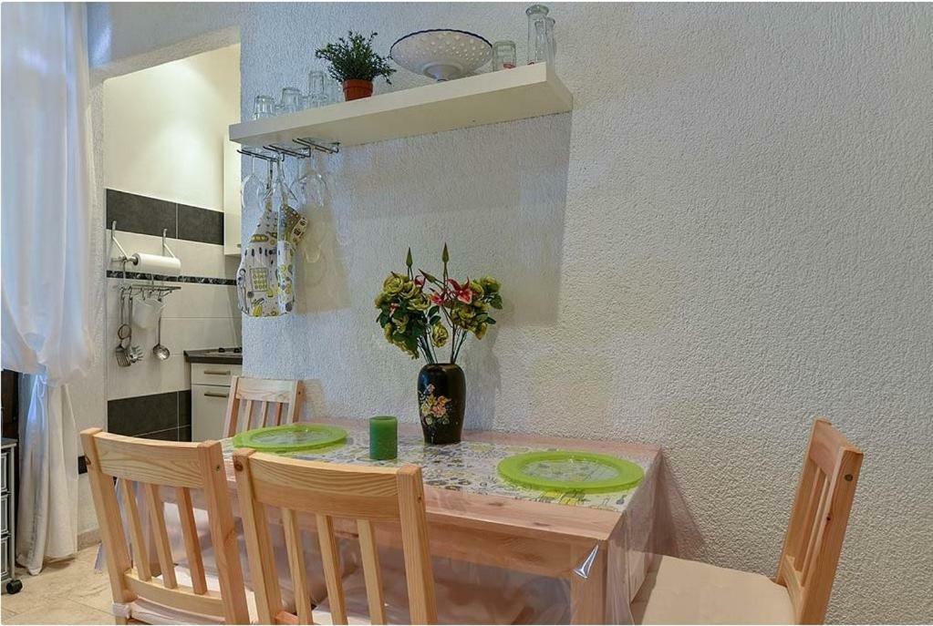 Studio Melanija Rovinj Luaran gambar
